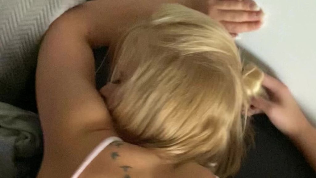 Lia Engel - PRIVATE SEXTAPE 18th BIRTHDAY!!! FROM OLD PHONE!