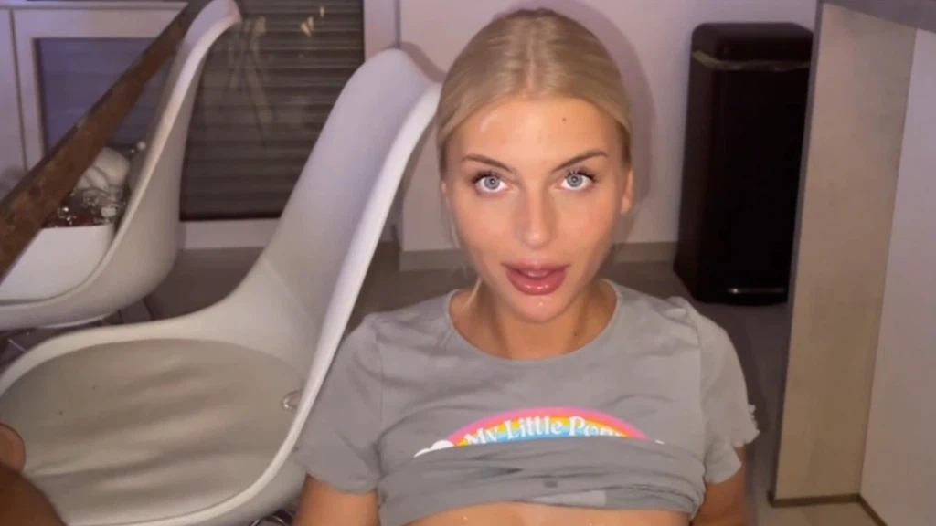STIEFDADDY gib mir deinen Schwanz!